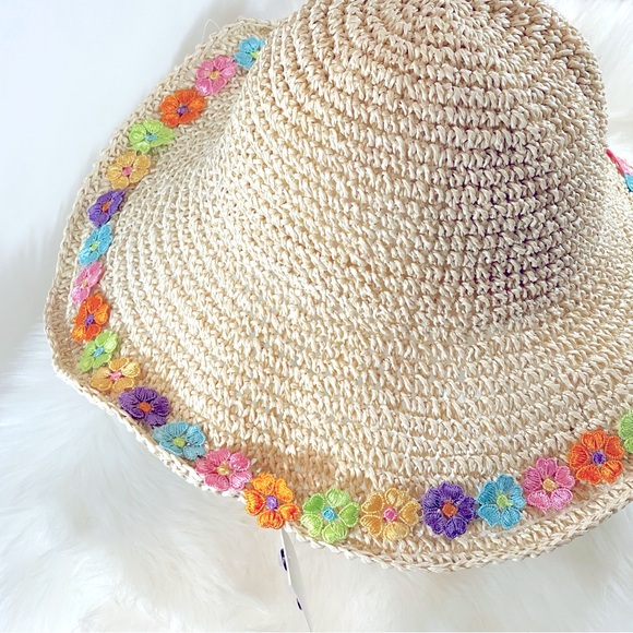 True Love Floppy Straw Sun Hat - Picture 2 of 11